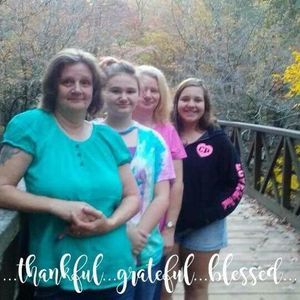 Meet your Posher, Peggy